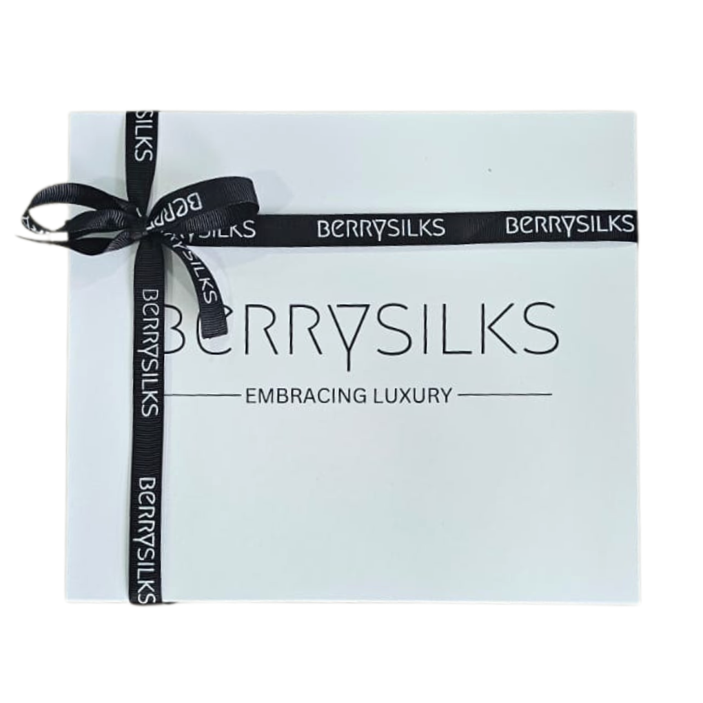 Berrysilks Noir Dream Set